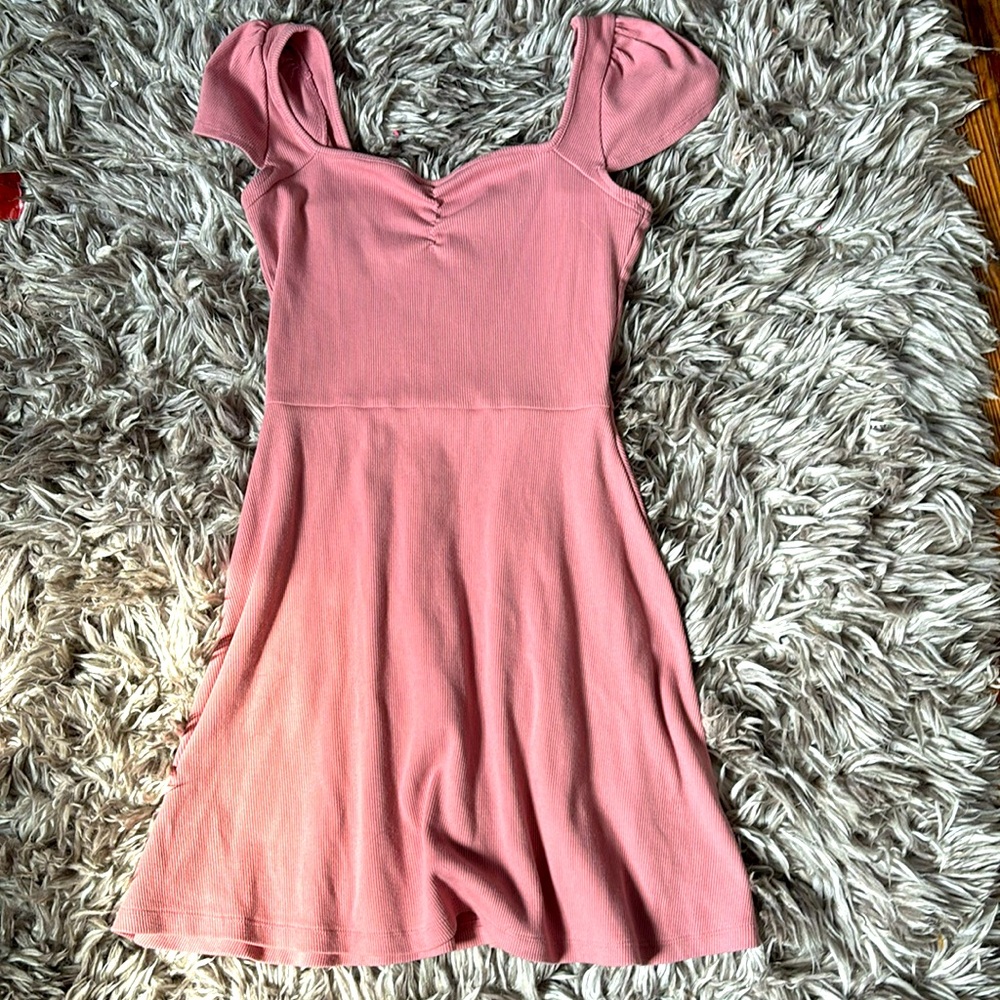 dusty pink dress. cute for girls xs medium length